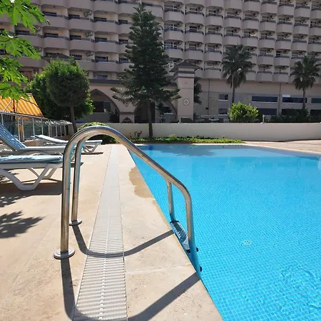 Konak Sea View Apartamento *